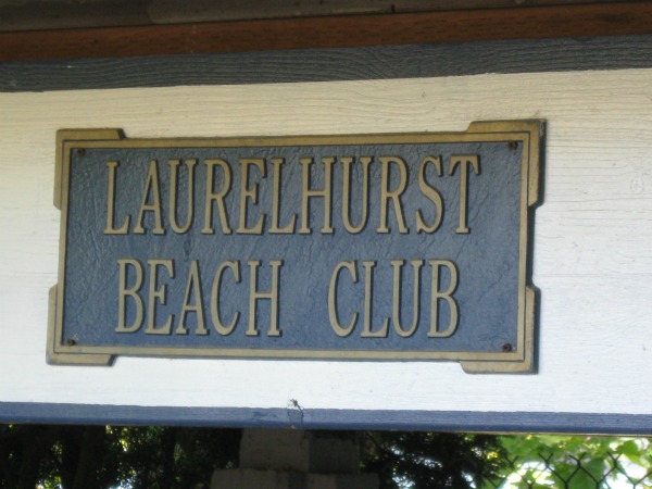 Laurelhurst: Charming and Eclectic