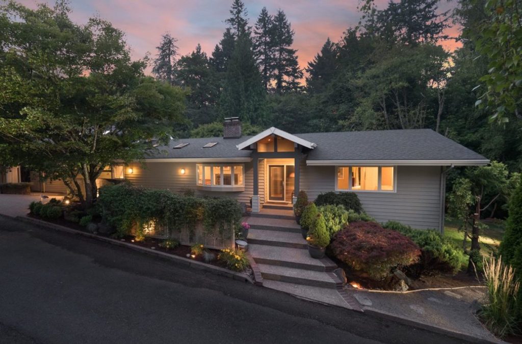 Top Pacific Northwest Midcentury Modern Homes