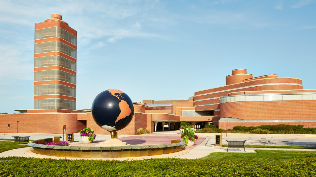 Frank Lloyd Wright and Norman Foster Mix it Up at the SC Johnson Wax Factory and Headquarters