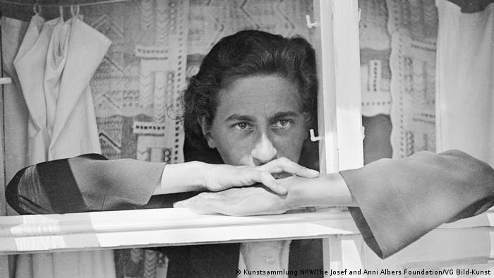 Anni Albers: Weaver, Teacher, Modernist Pioneer